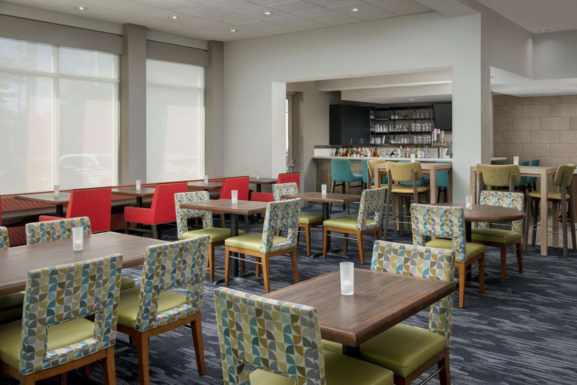 Hilton Garden Inn Knoxville West/Cedar Bluff Exteriör bild